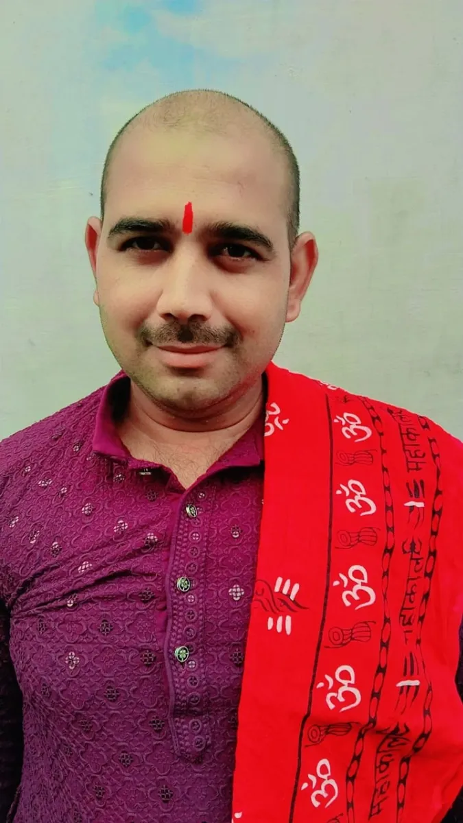 Dharmendra Kumar Dubey - Vedic astrologer